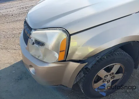 2008 Chevrolet Equinox Ls from USA, damaged, VIN 2CNDL23F386060308